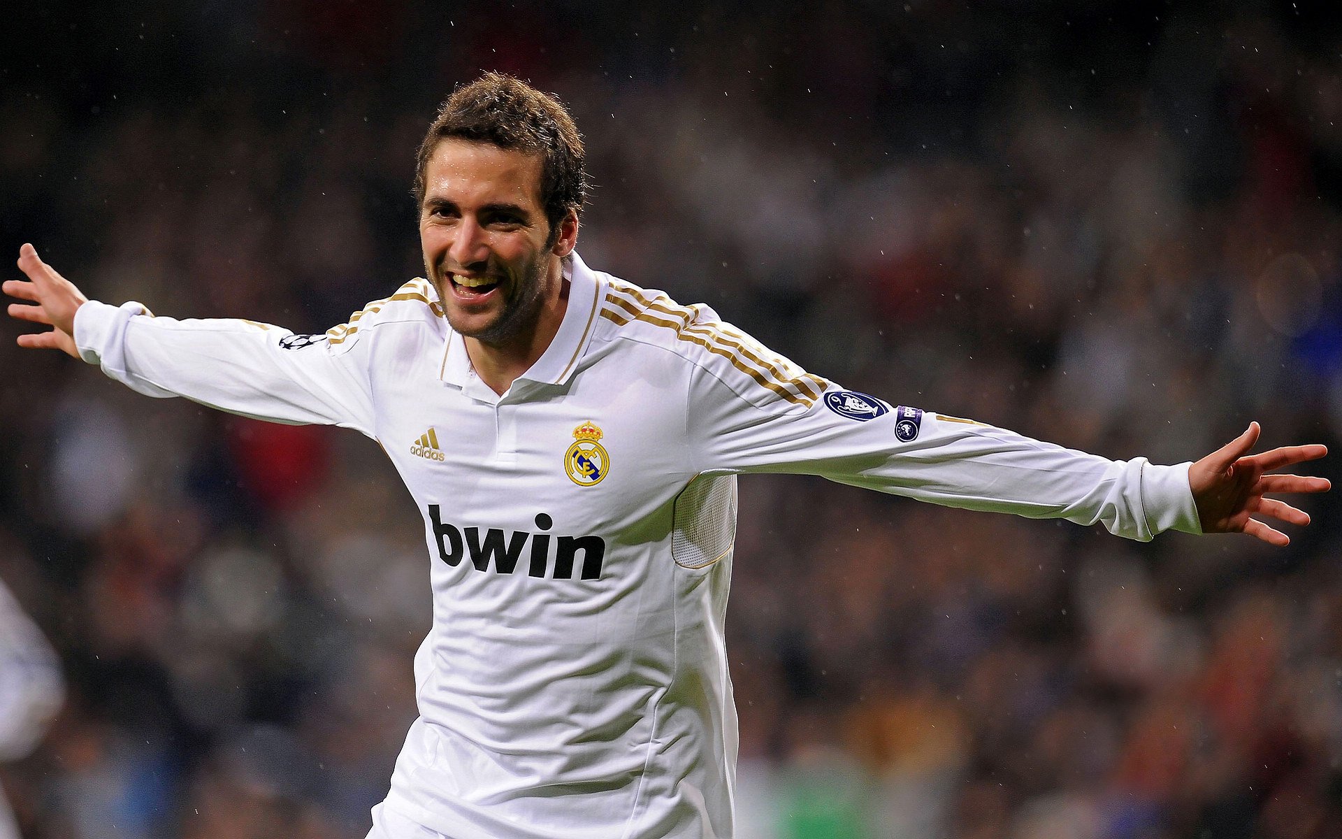 传奇球星离队,欧冠争冠格局或将重新洗牌,欧冠 球星